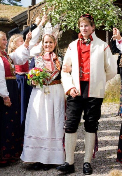 Традиционные свадебные наряды со всего мира